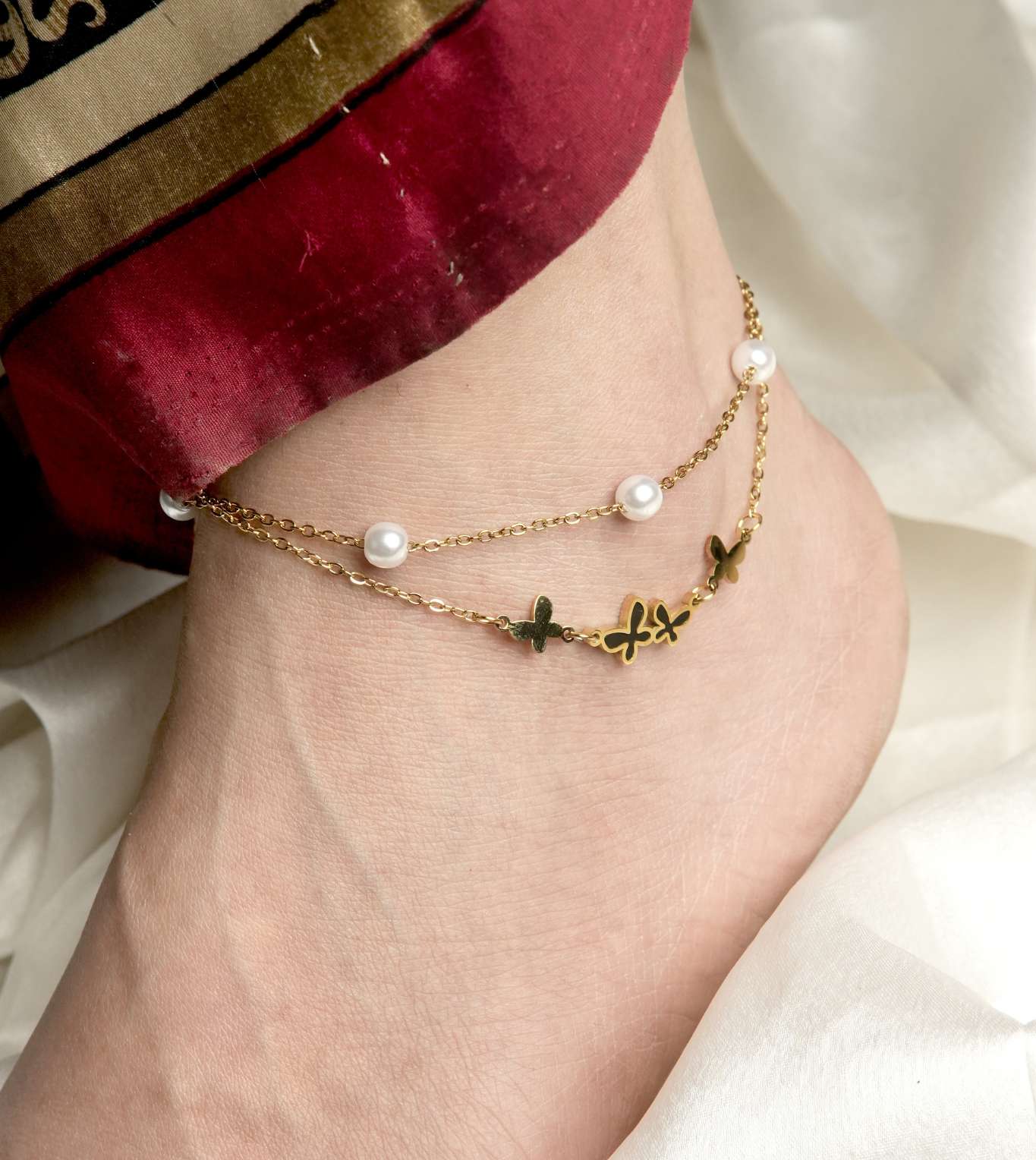 Floral Payal Delicate Flower Design Anklet - 24k Gold Plated Anklets | The Jewellery Vault