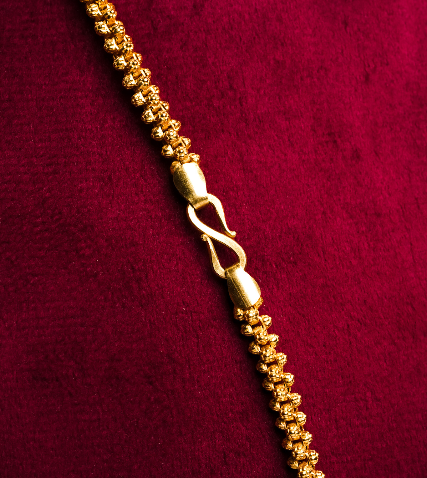 24 karat gold plated elegant bead lady chain