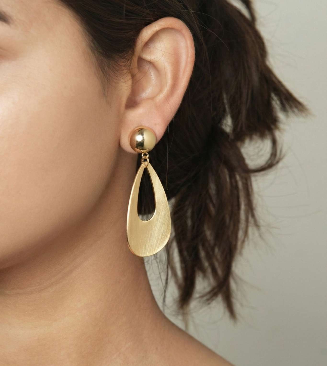 Modern Golden Gilded Flow Drop Earrings - 24k Gold Plated earring | The Jewellery Vault