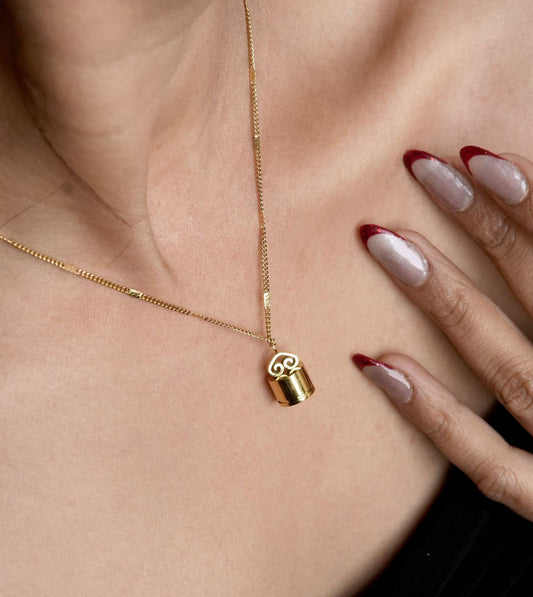 Lucky Clover Pendant Necklace - 24k Gold Plated Charms & Pendants | The Jewellery Vault
