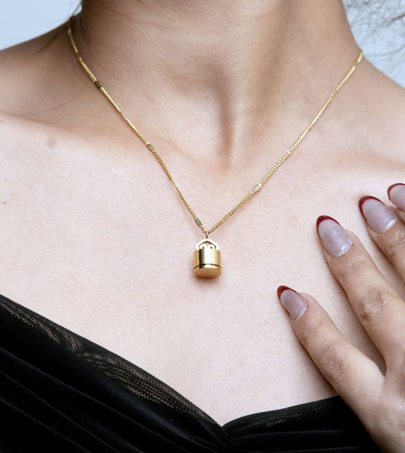 Lucky Clover Pendant Necklace - 24k Gold Plated Charms & Pendants | The Jewellery Vault