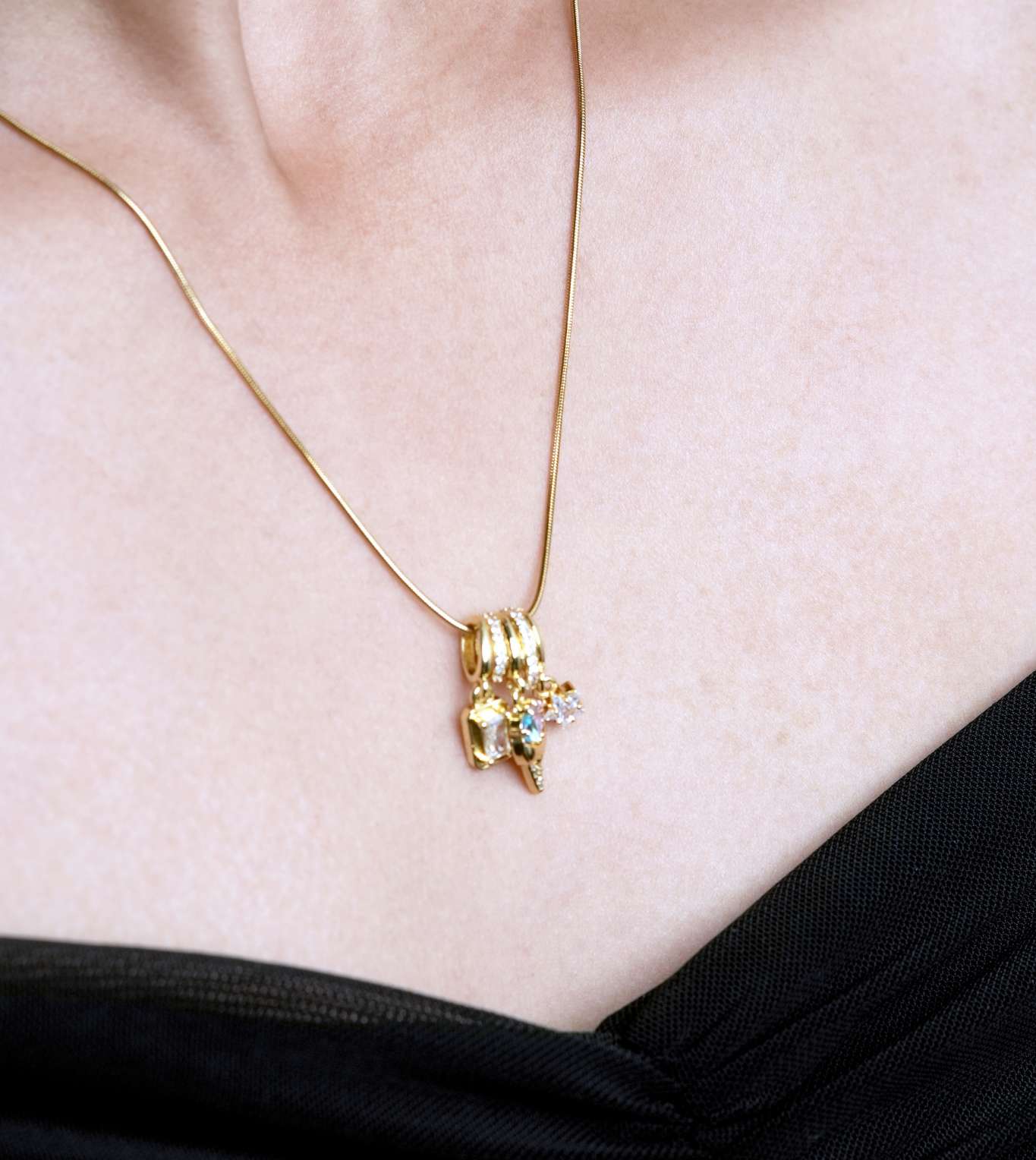 Voyage Gleaming Fringe-Tastic Pendant - 24k Gold Plated Charms & Pendants | The Jewellery Vault