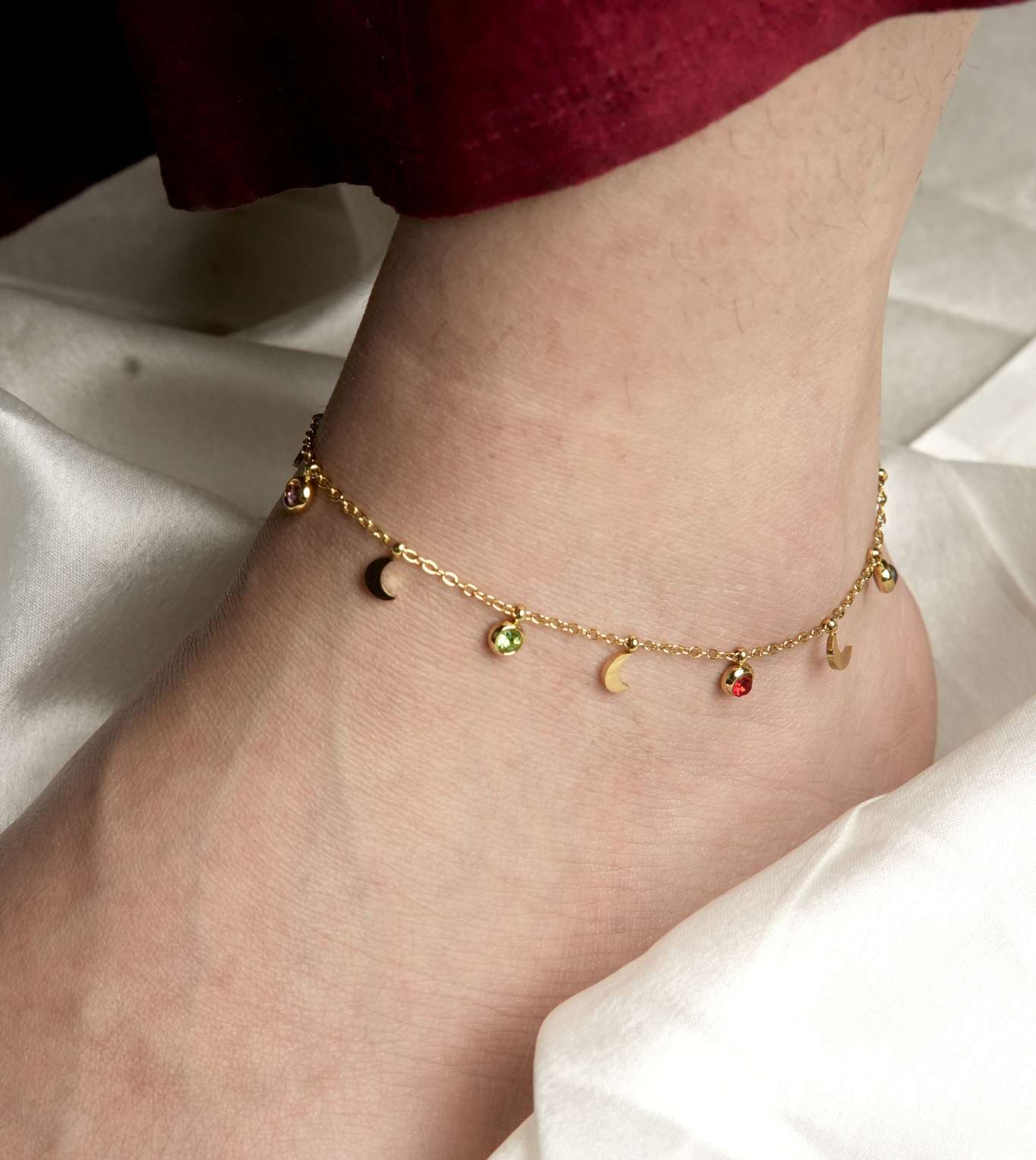 Delicate Anklet with Red-Green Stones - 24k Gold Plated Anklets | The Jewellery Vault